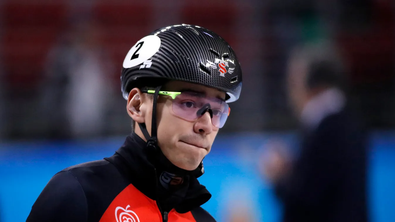 Félmeztelenül fotózták le az olimpiai bajnok magyar sztárt, megmutatta legújabb tetoválásait