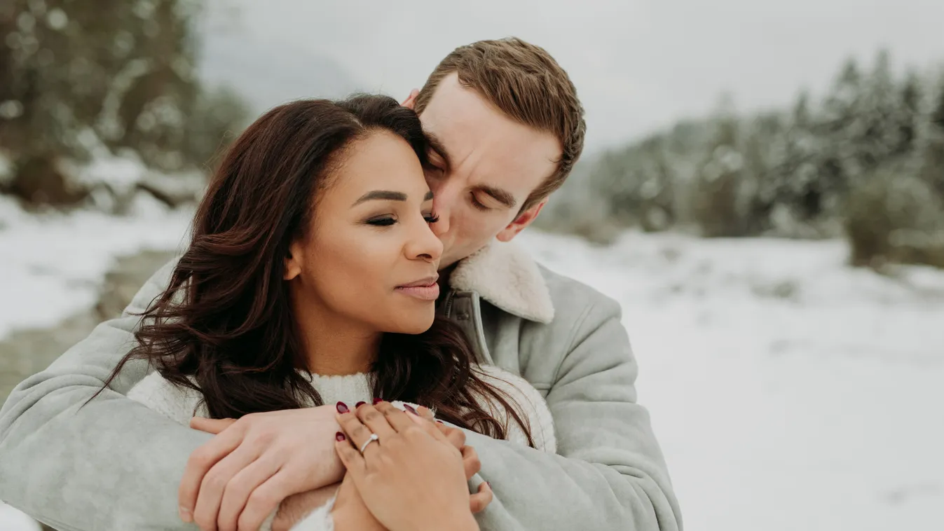 "Nehéz nagyon" - kislánya tartja a lelket Tücsiben