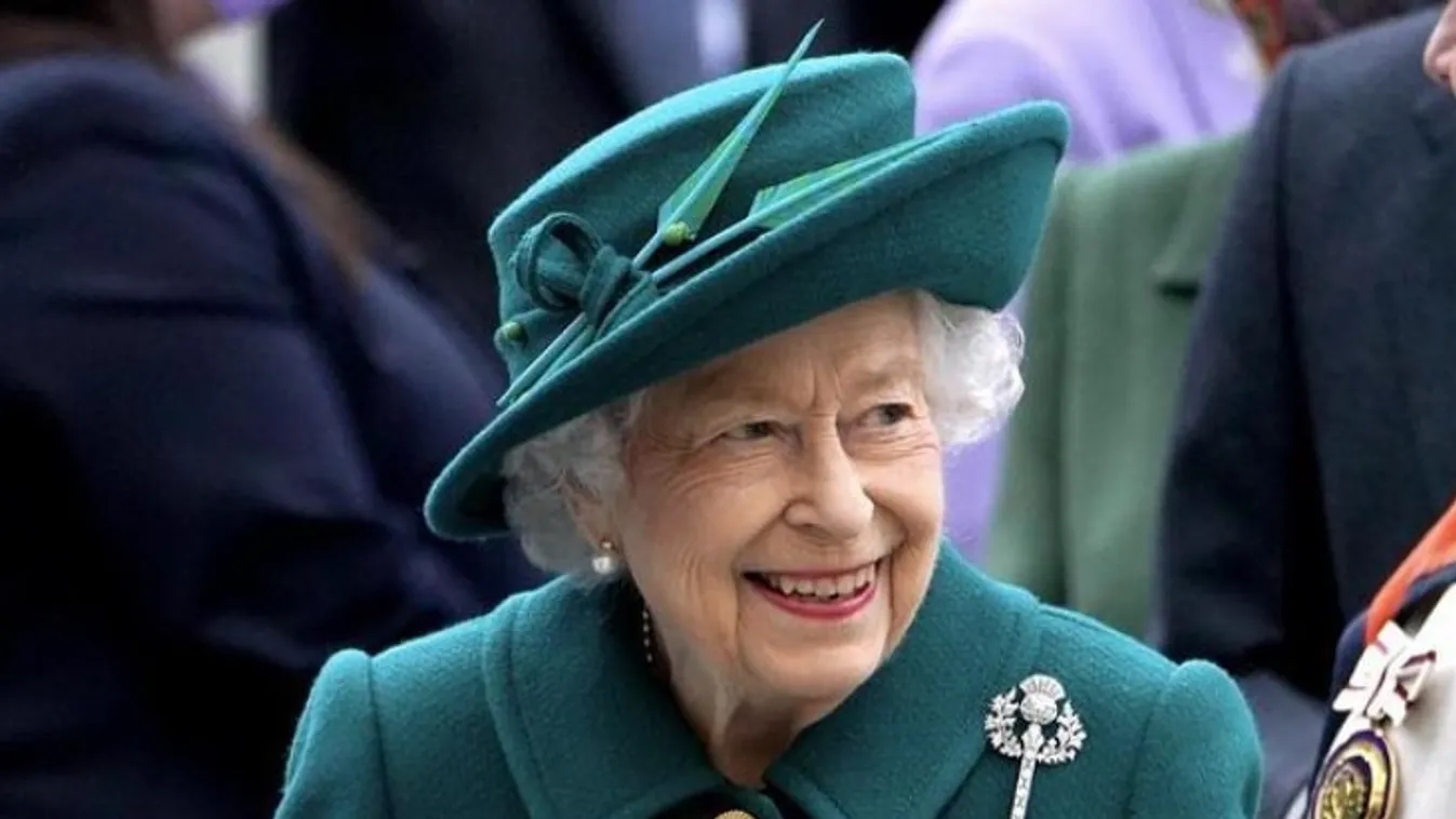 Leváltották II. Erzsébetet, Károly herceg pedig végigasszisztálta az egészet