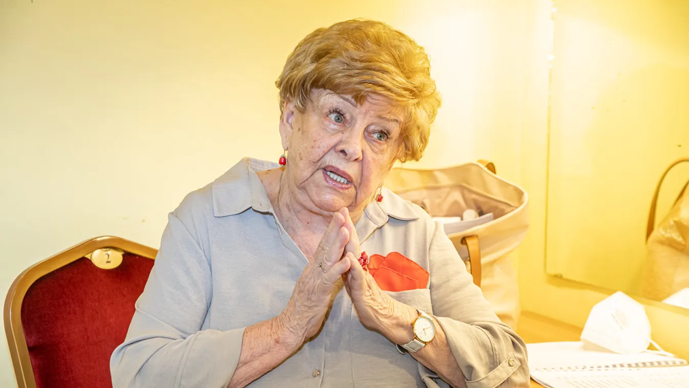 Pásztor Erzsi megszólalt Csűrös Karola haláláról: szívszorító, amit mondott