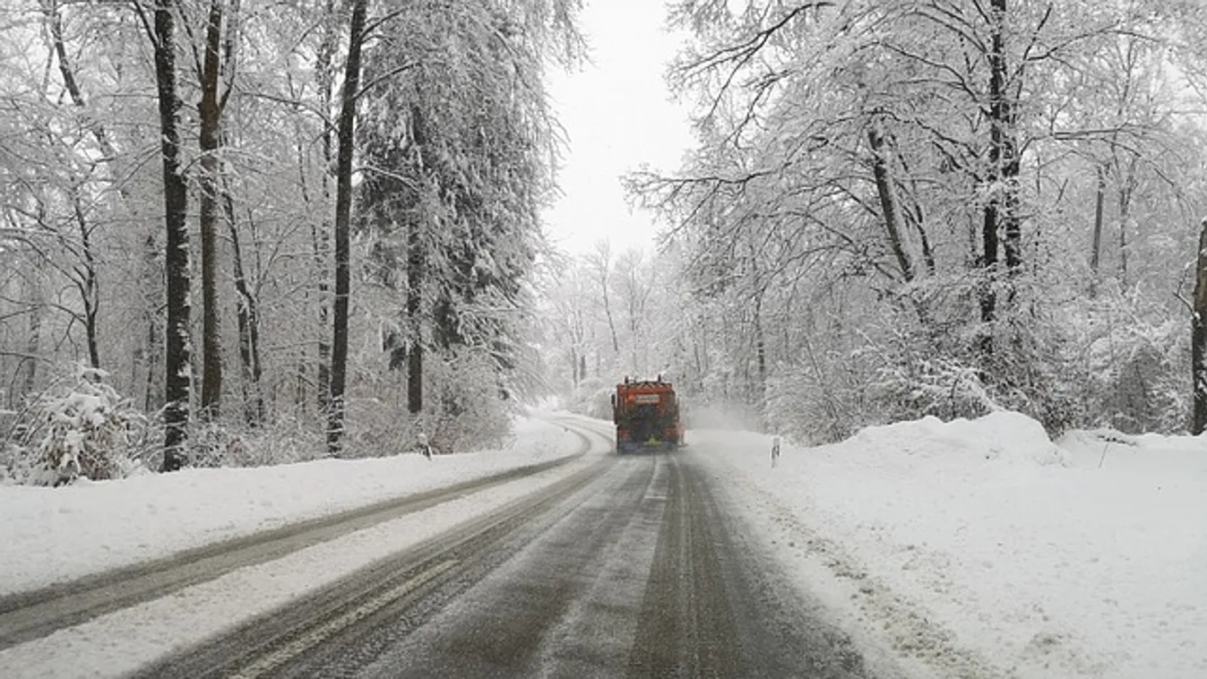 Beköszönt a tél: Sopronban már havazik, jön a front