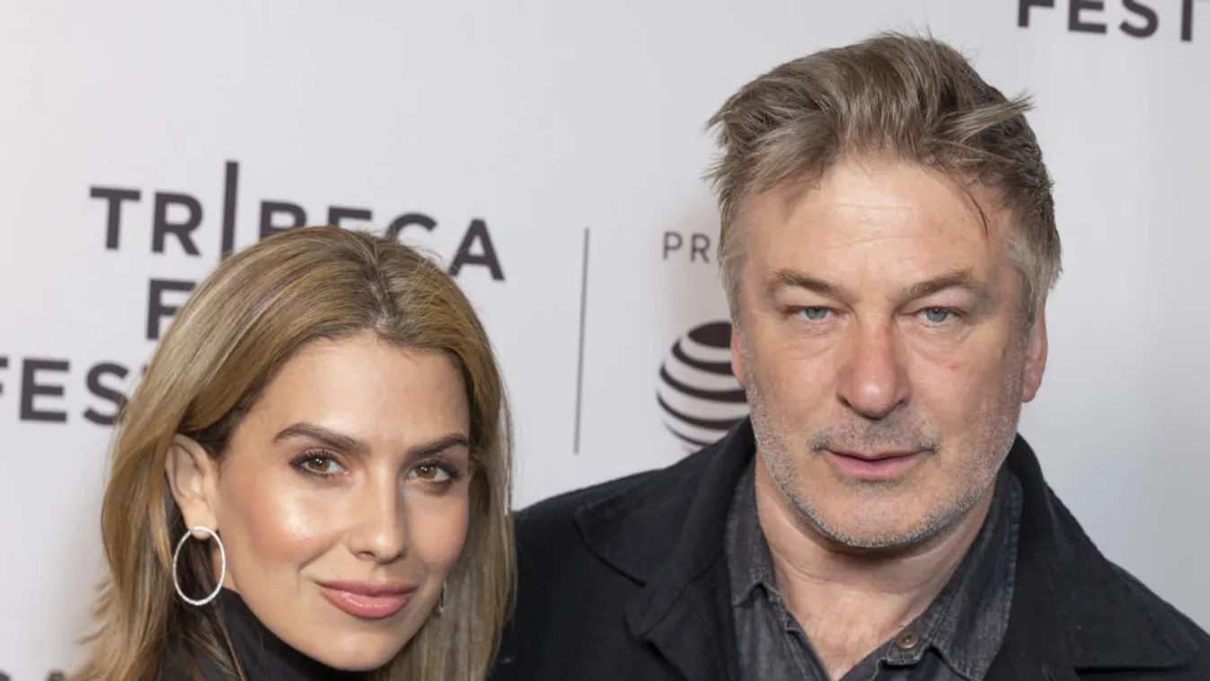 Esernyővel rontott rá egy fotósra Alec Baldwin - Videó