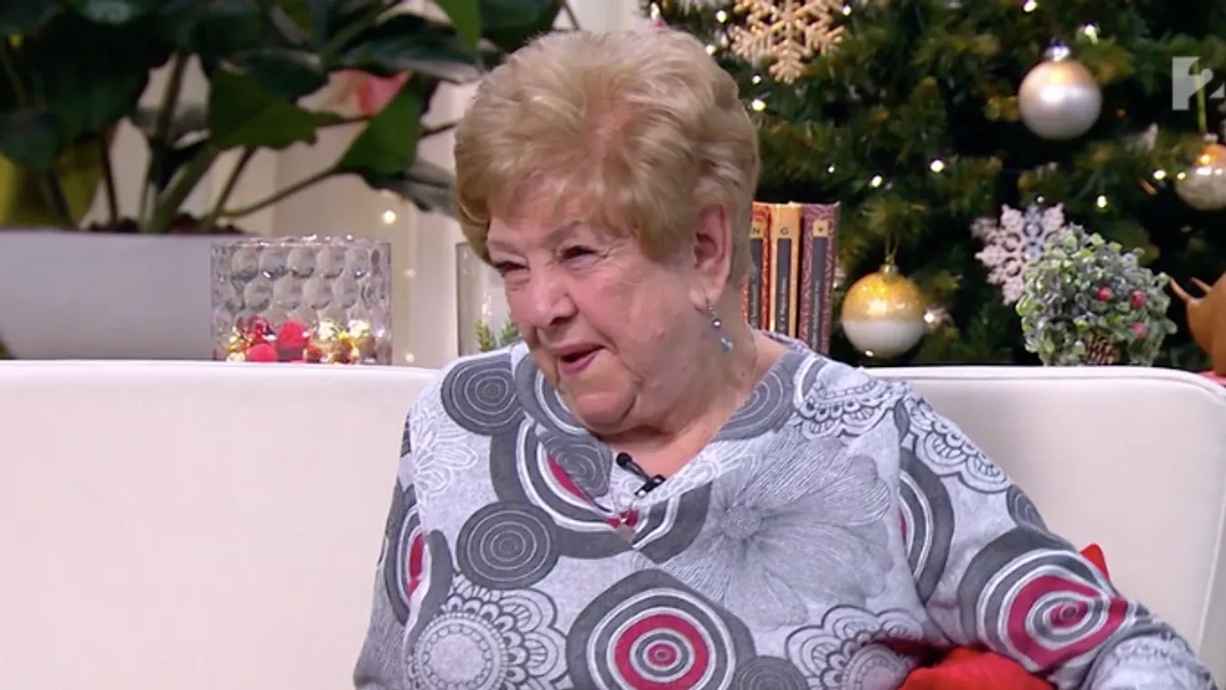 Pásztor Erzsi karácsonya: hosszú évek után újra a lányával ünnepelhet – Videó