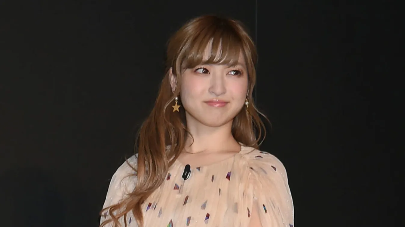 Kizuhant egy hotel ablakán, meghalt a 35 éves színésznő