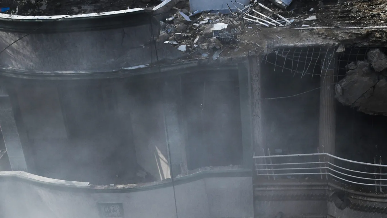 Romba döntött egy bankot a gázrobbanás, többen meghaltak