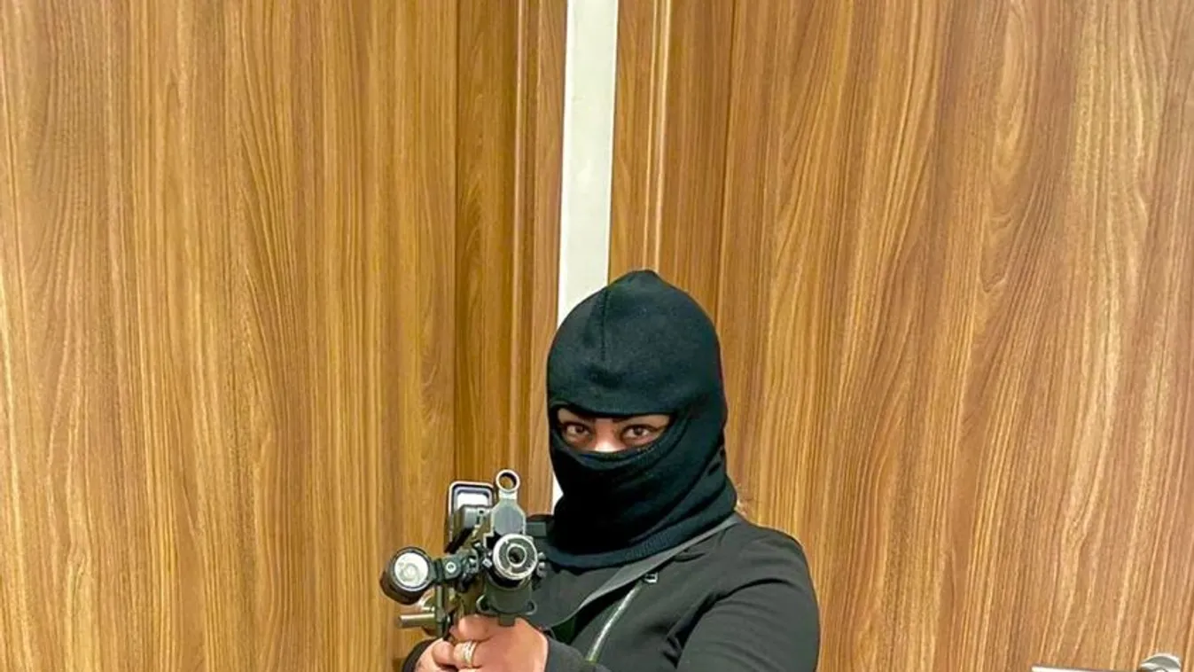 Varga Irén újra támad szenteste: De miért öltözött krumplis zsáknak?