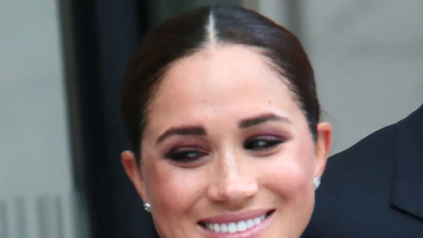 Meghan lebuktatta magát a bíróságon: Fiatalabbnak hazudja magát?