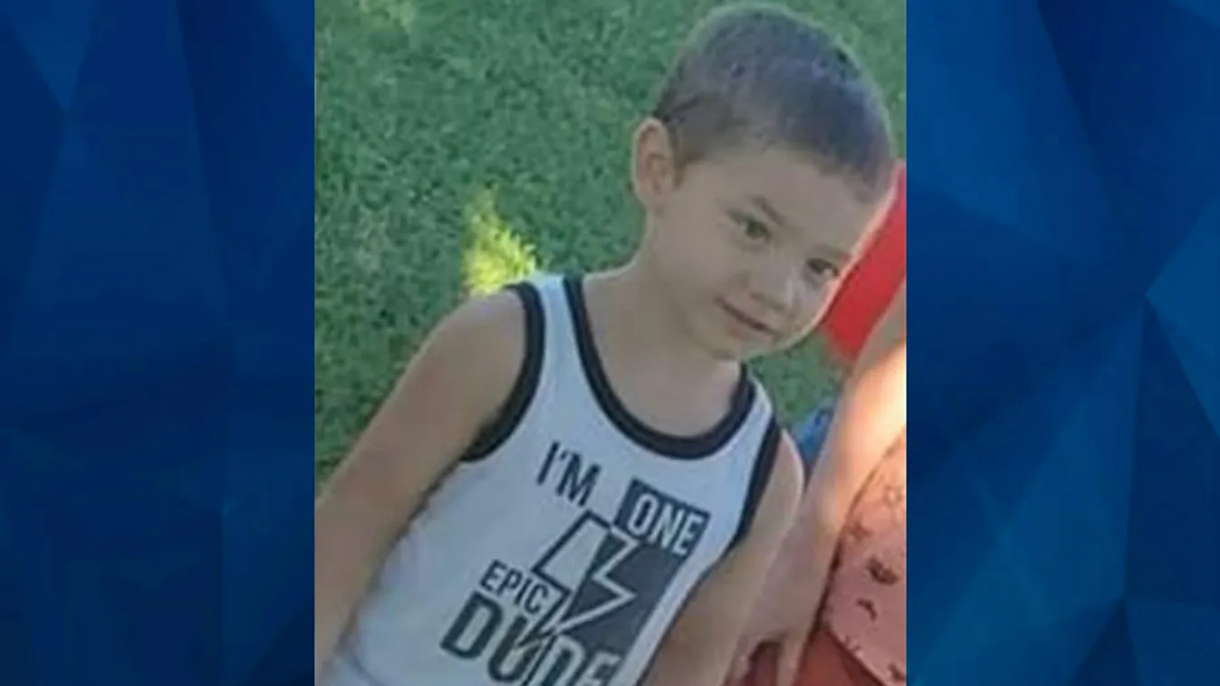 Édesanyja karjai között hunyt el egy 5 éves kisfiú, mert az ágyon ugrált