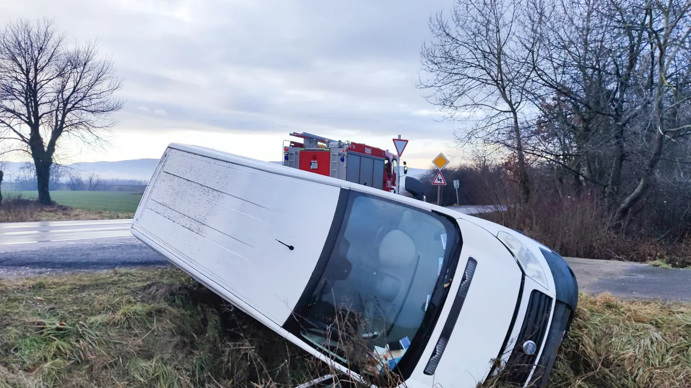 Esküvője előtt árokba hajtott, majd felakasztotta magát Gábor
