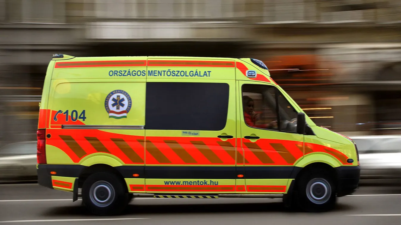 Rohantak a mentők: hármas karambol történt a 31-es főúton