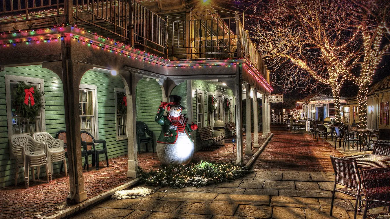 Horrorba fulladt a karácsonyi díszítés, borzalmas dolog történt a családapával