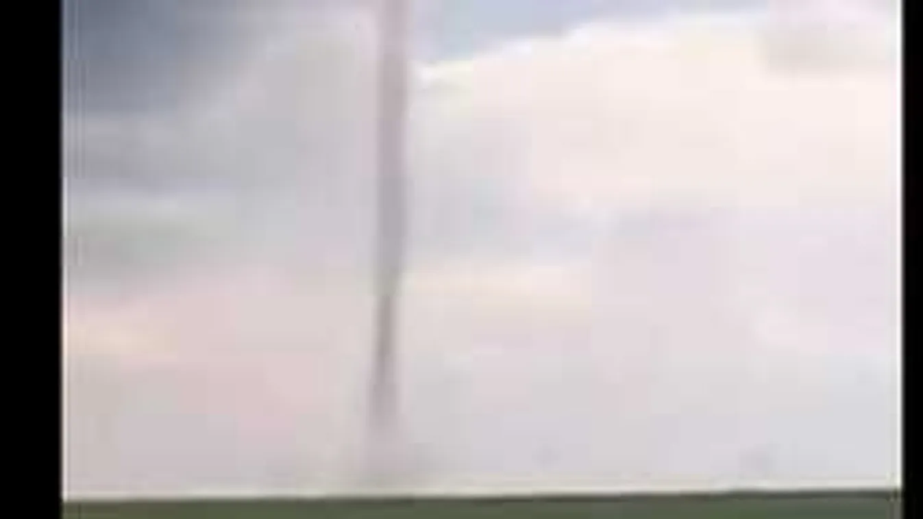 Újra lecsapott a tornádó: ijesztő videó jött Romániából