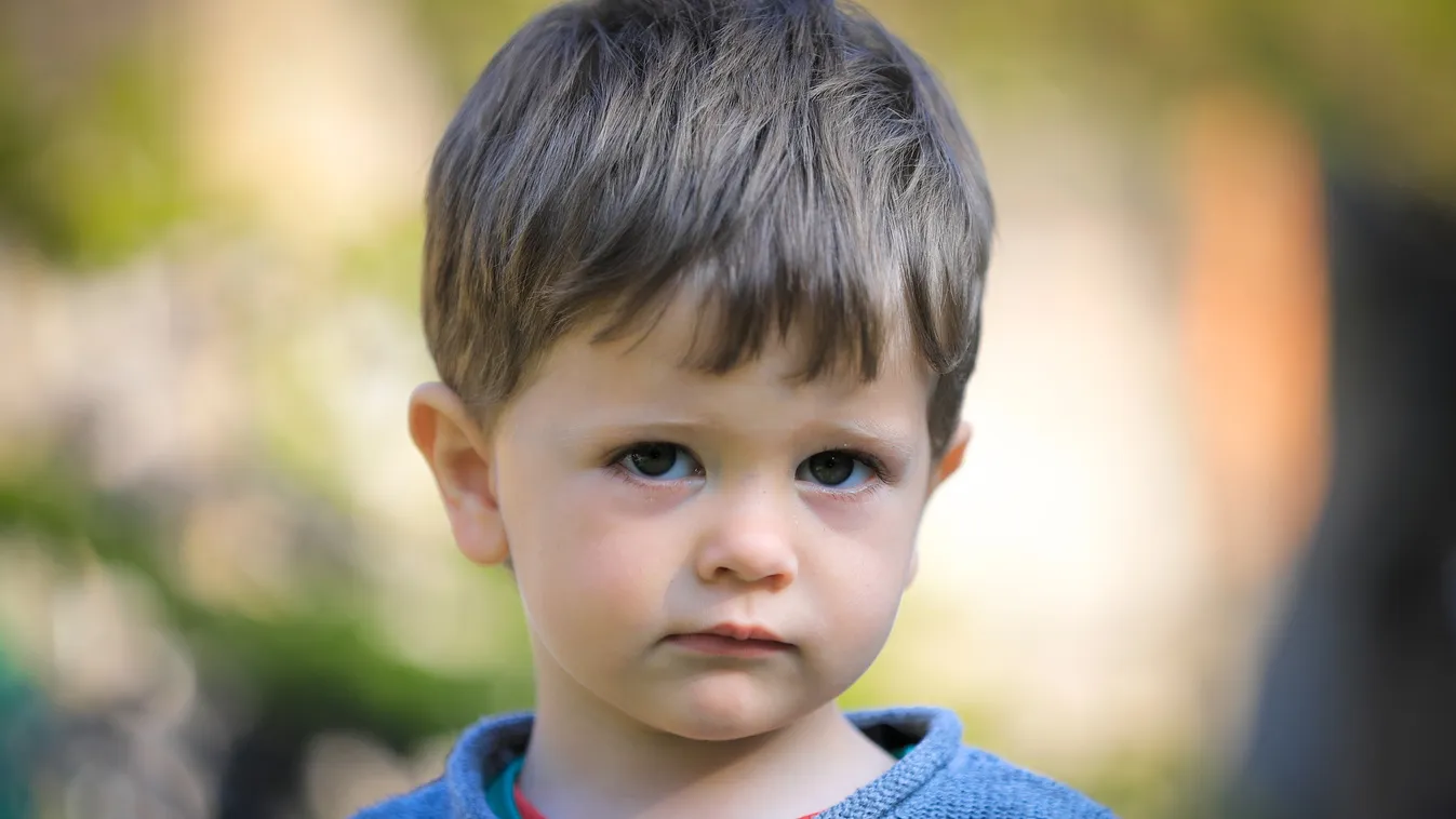 Az életéért küzdött a kisfiú – nagyon ritka mellékhatást okozott nála a koronavírus