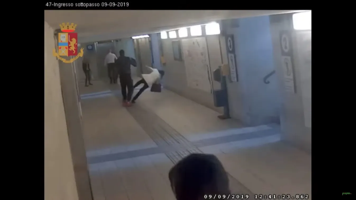 Brutális nőverés az aluljáróban, senki sem segített az áldozatoknak