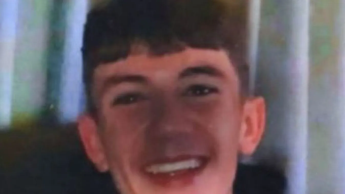 „Anyával akarok lenni” – mondta a 17 éves fiú és a vonat elé vetette magát