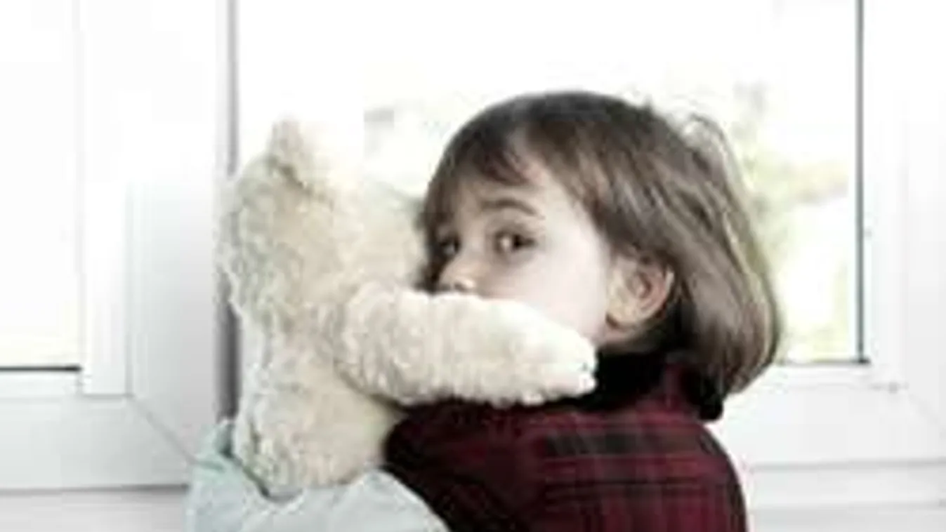 Újabb részletek: így erőszakolták meg a kétéves kislányt