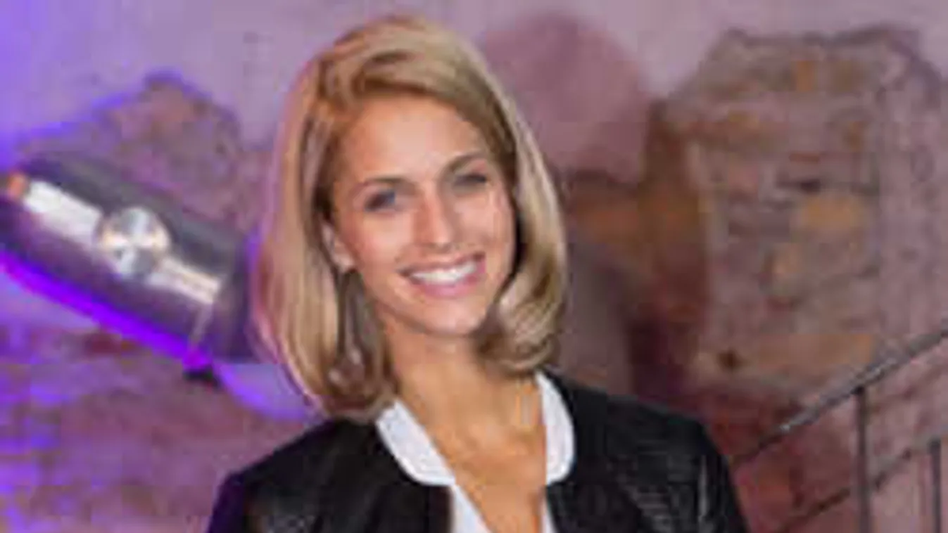 Ez bizarr, gyomorforgató feladatot kellett megoldania a sztáranyukának