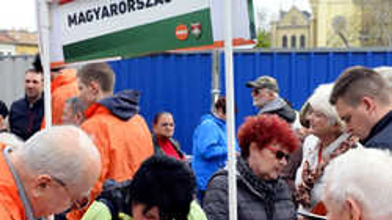 Kampányhajrá: Sok százezer embert keres fel a Fidesz