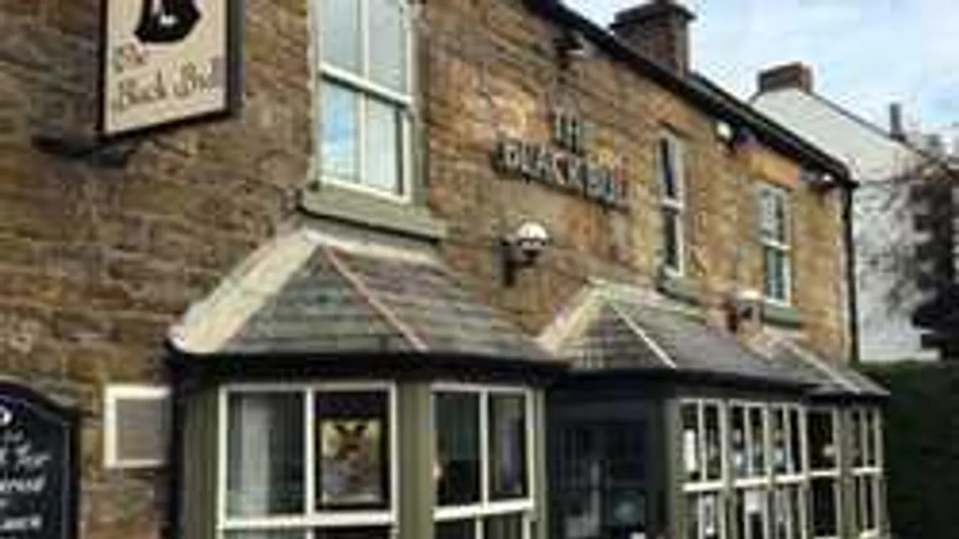 Sokkoló jelenetet rögzített a kocsmába szerelt titkos kamera