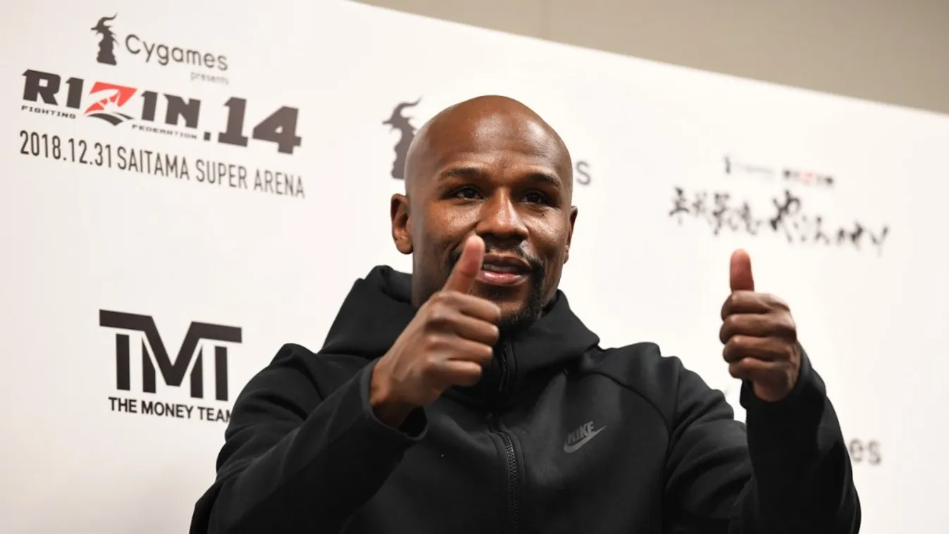 Micsoda csata! Egy bloggerrel bunyózik a leggazdagabb ökölvívó