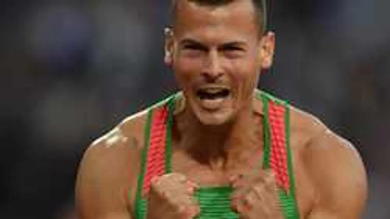 Állatokkal barátkozik a szenzációs Baji Balázs