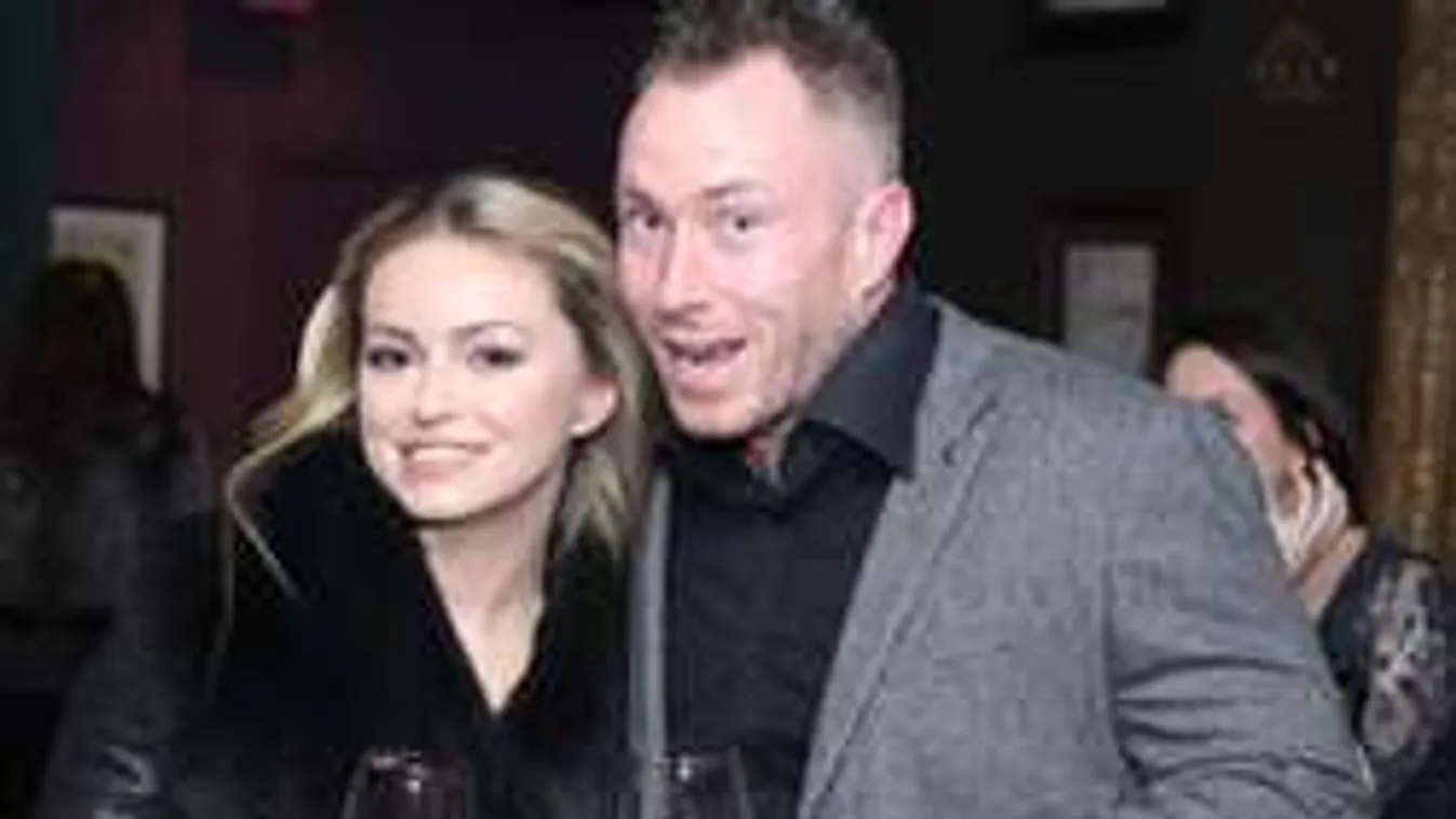 Hoppá: Az öltözőben szexelt a bevállalós sztárpár!