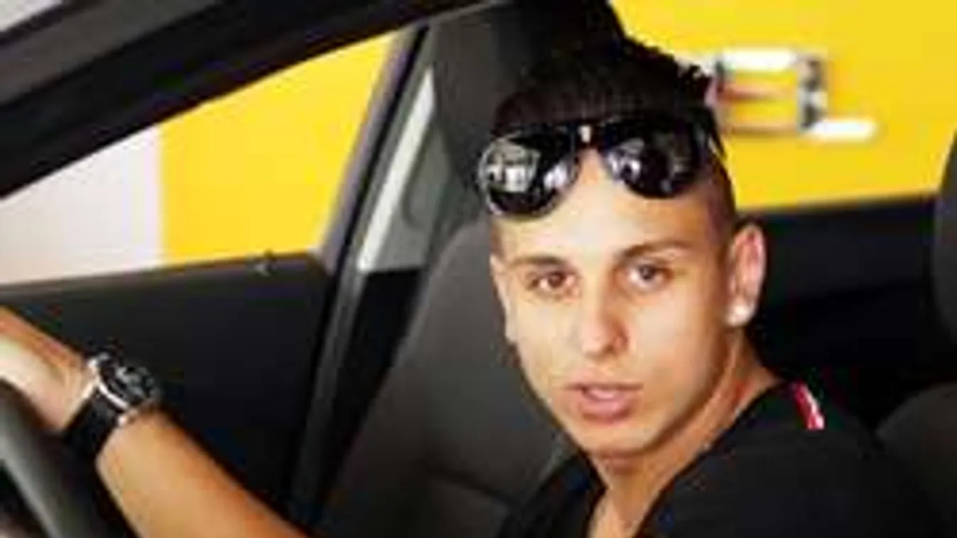 Így vallott szerelmet VV Aurelio az évfordulón