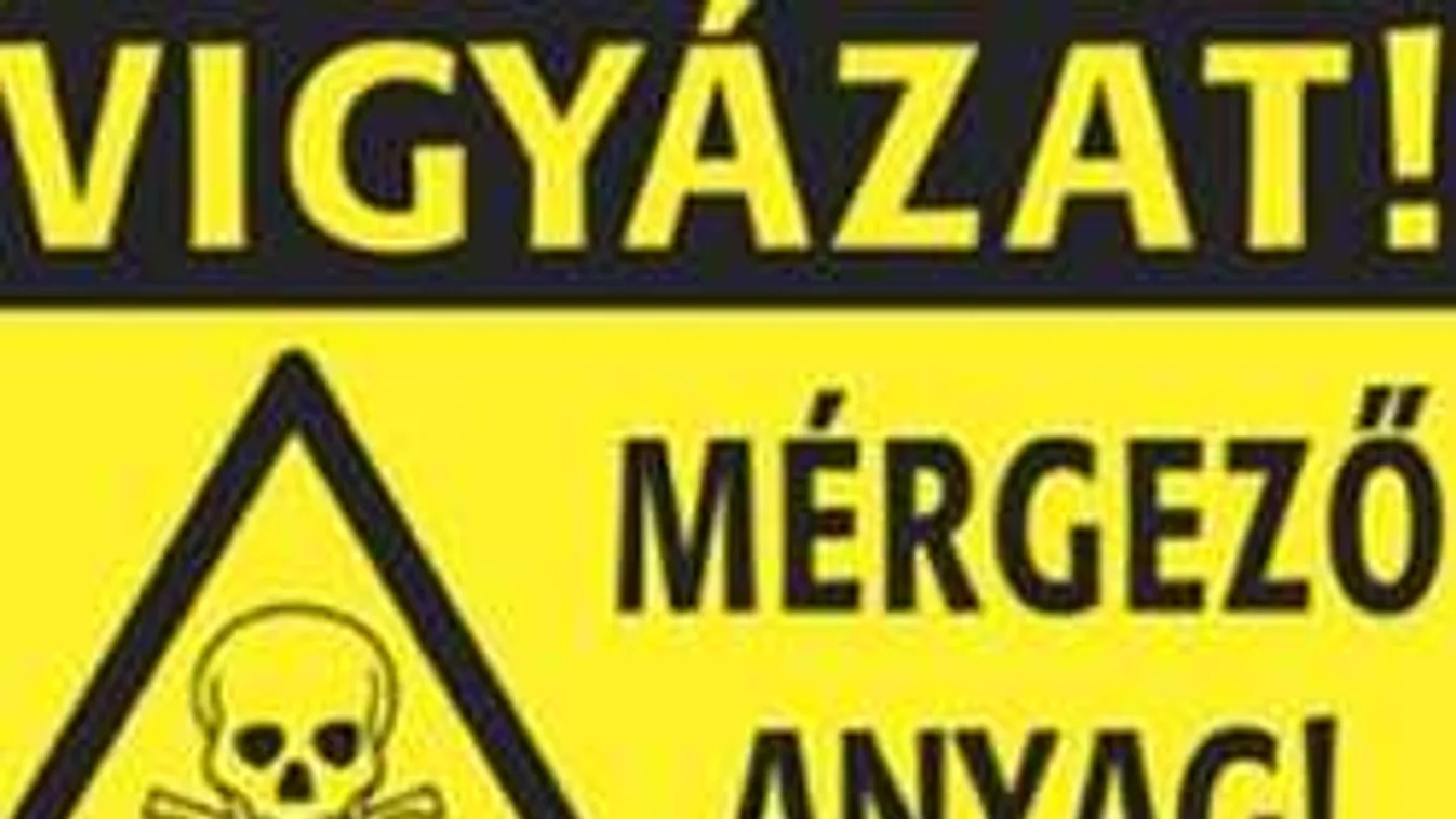 Menekítik az embereket, vegyi anyag került a budapesti csatornába