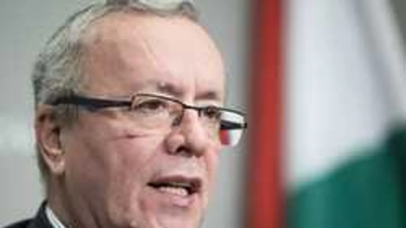 A migrációról is hazudnak a brüsszeli bürokraták