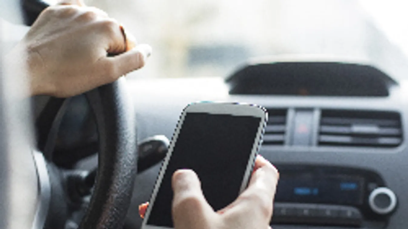 Soha többet nem írsz SMS-t az autóban, ha ezt a VIDEÓT megnézed