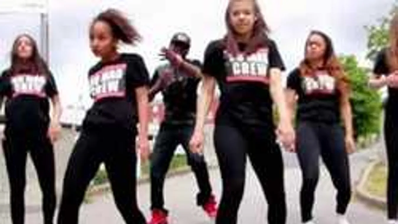 Megerőszakolta svéd tanítványait a híres ghánai táncmester