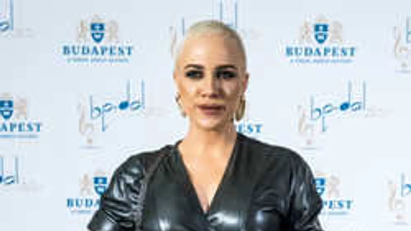 Intim részletek: így akarja világra hozni gyermekét Tóth Gabi