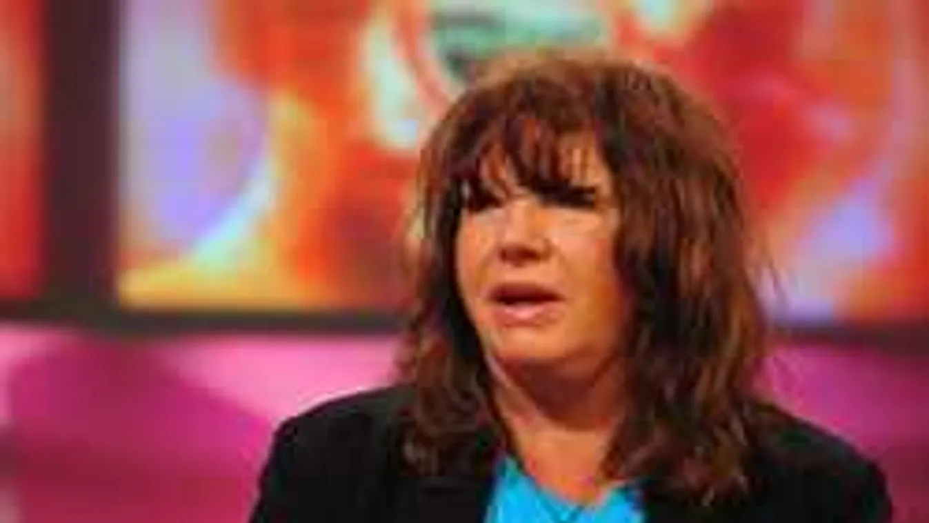 Intim fotó: a Balaton közepén villantott Zalatnay Cini