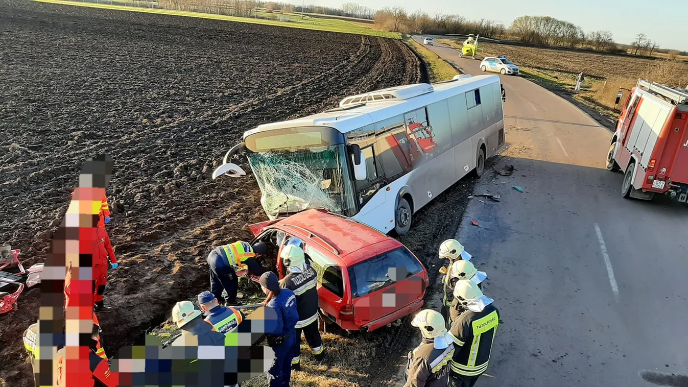 Baleset Cibakháza és Nagyrév között