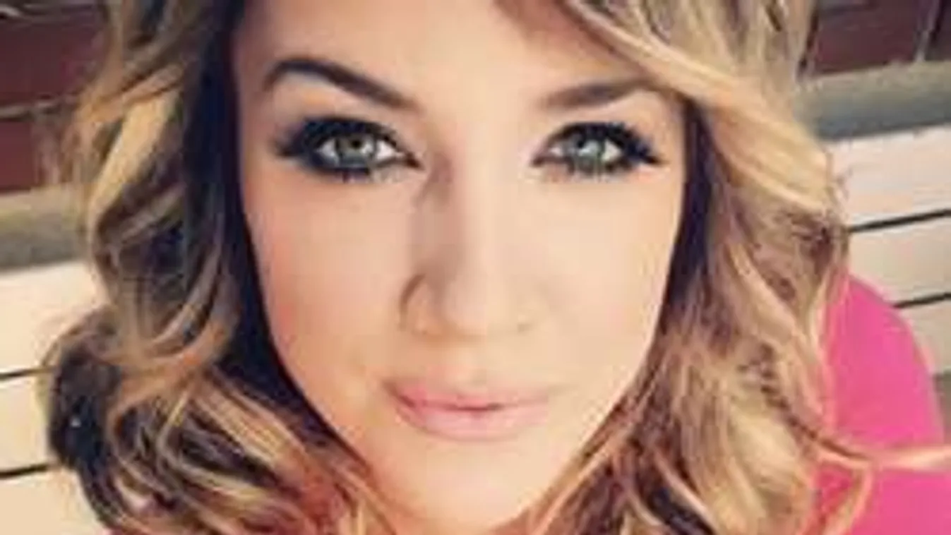 Dögös fekete démon lett Tóth Gabiból