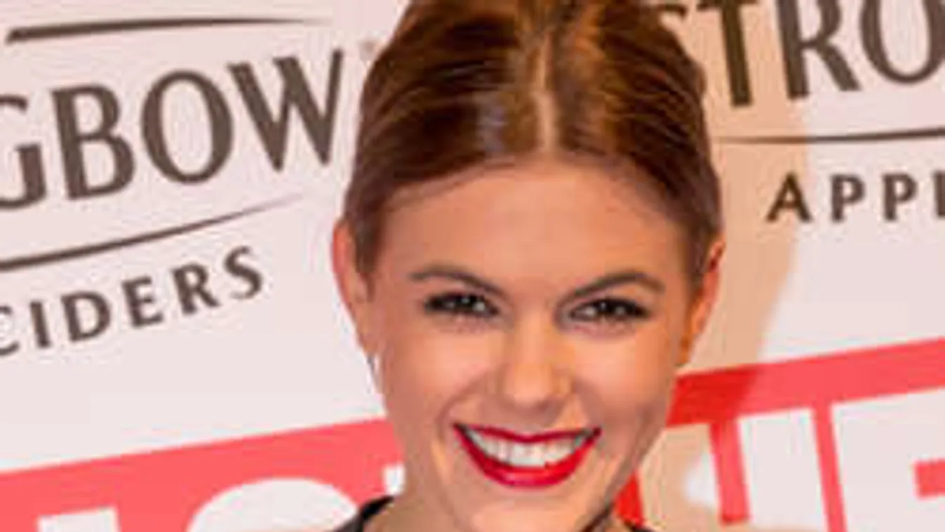 Bréking! Megszületett Csobot Adél kisfia!