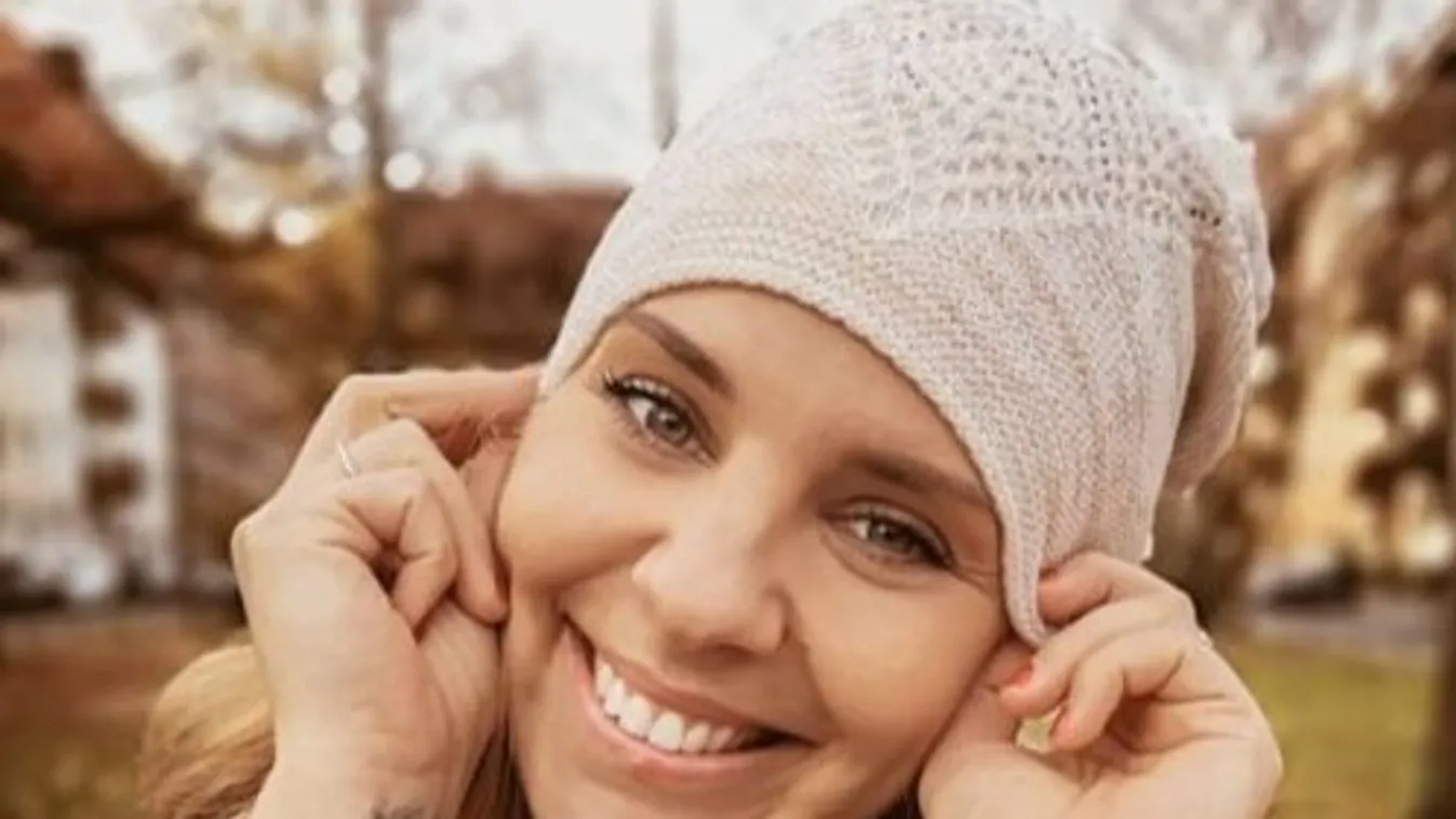 Jön a harmadik: Így viseli terhességét a magyar műsorvezető