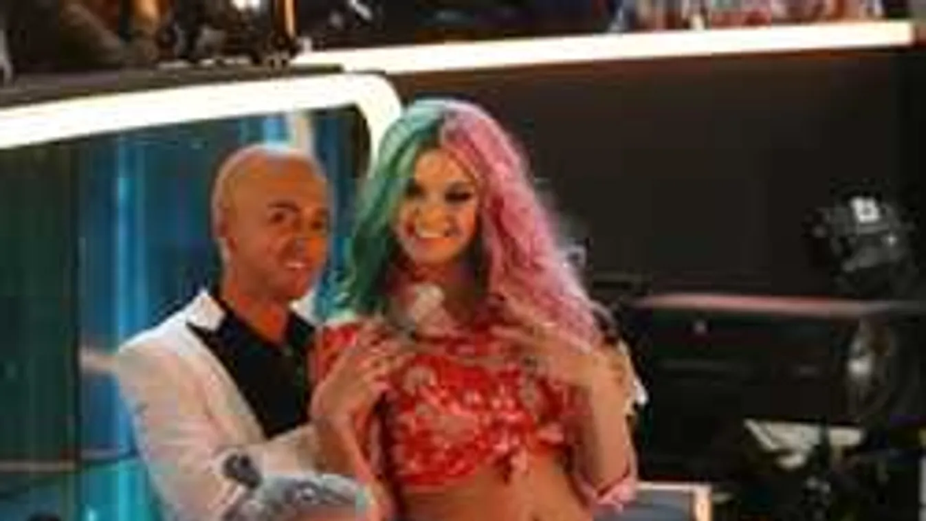 Lezuhant a lépcsőn a TV2 fiatal tehetsége