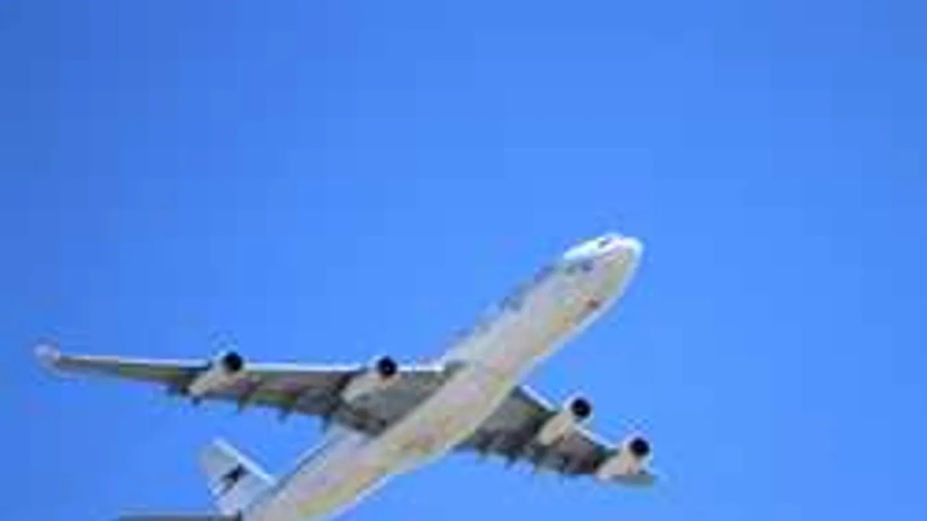 Biztonságos lesz a repülés, nincs többé bomba a gépeken?