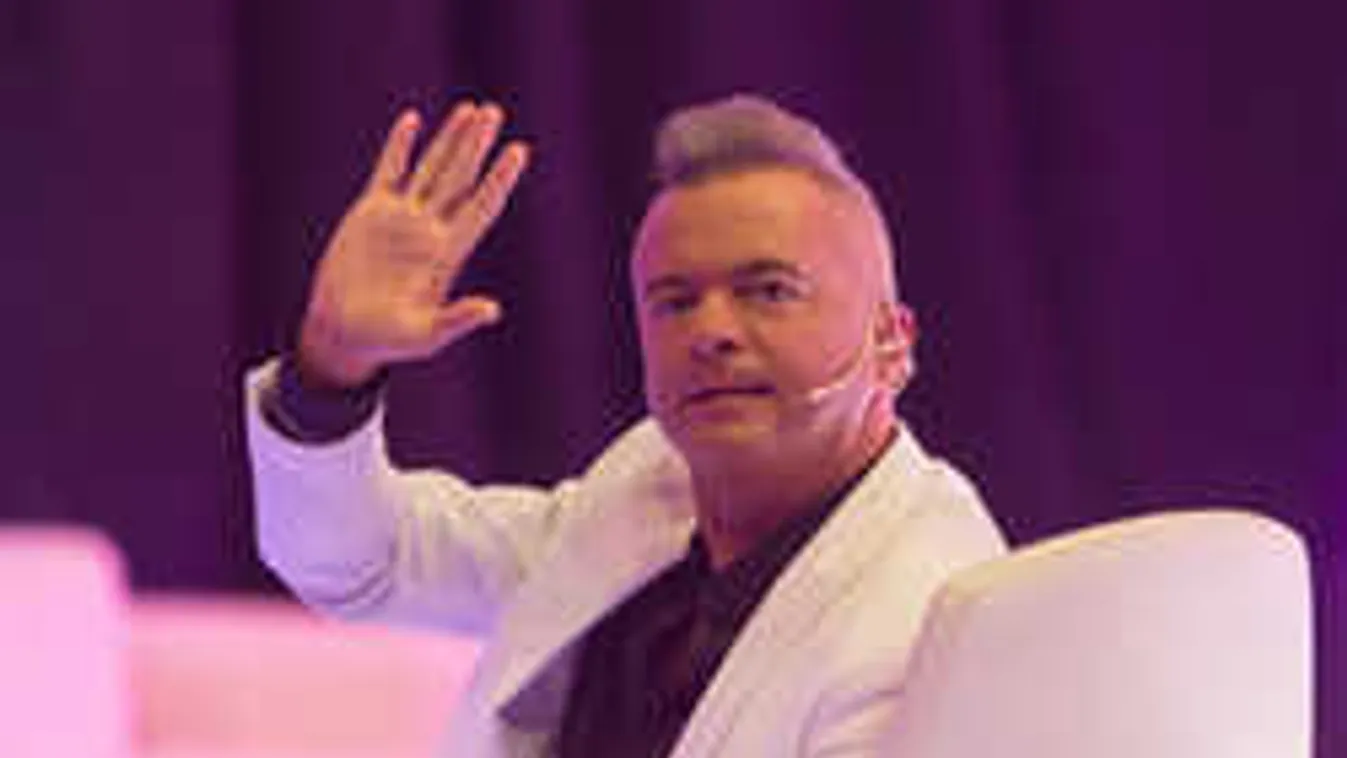 Ennél cukibbat ma még nem láttál, így alszik fiával a magyar sztár