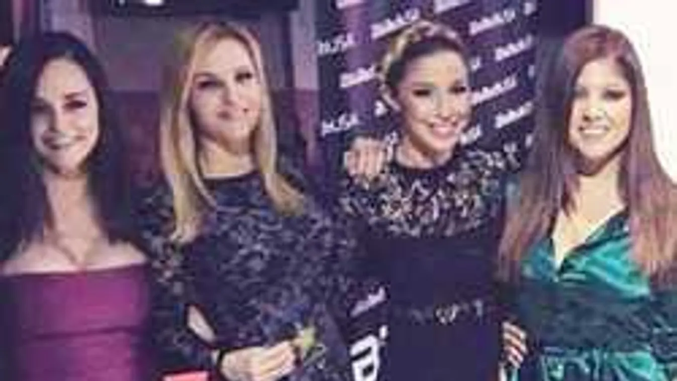 Hoppá, 4 magyar bombanő fürdőköntösben