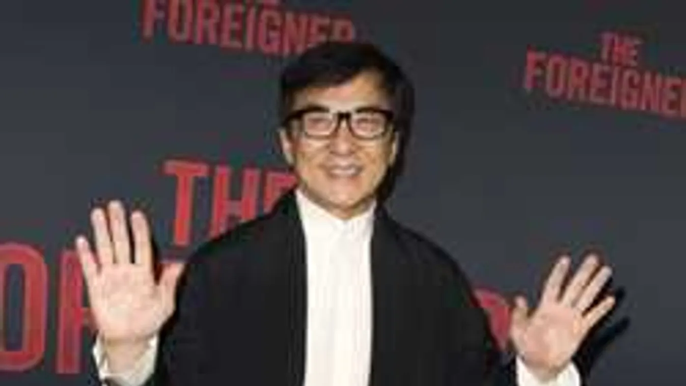Sokkoló bejelentést tett Jackie Chan lánya
