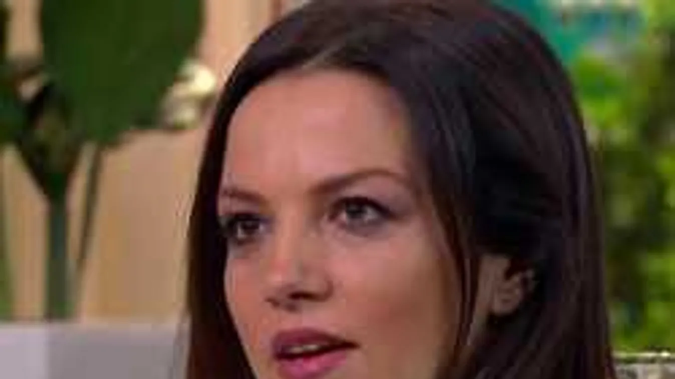 Gólyahír: megszületett Gyulai Fresh Viki kisfia!