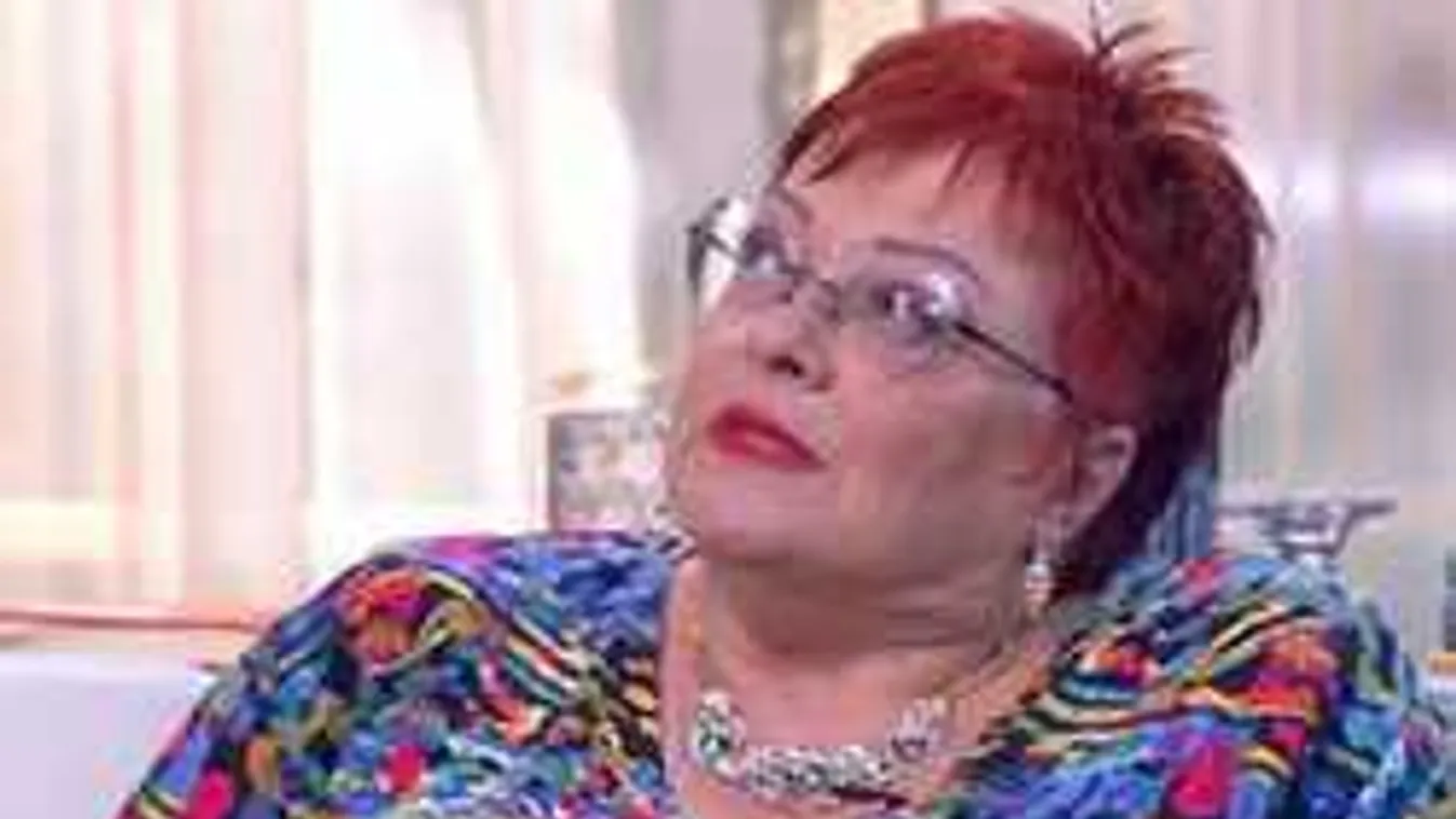 Nagy bejelentés, visszatérhet a színpadra a magyar énekesnő