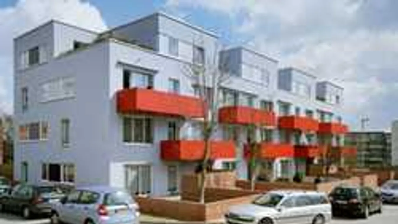 Külföldön bevált a panelek visszabontása