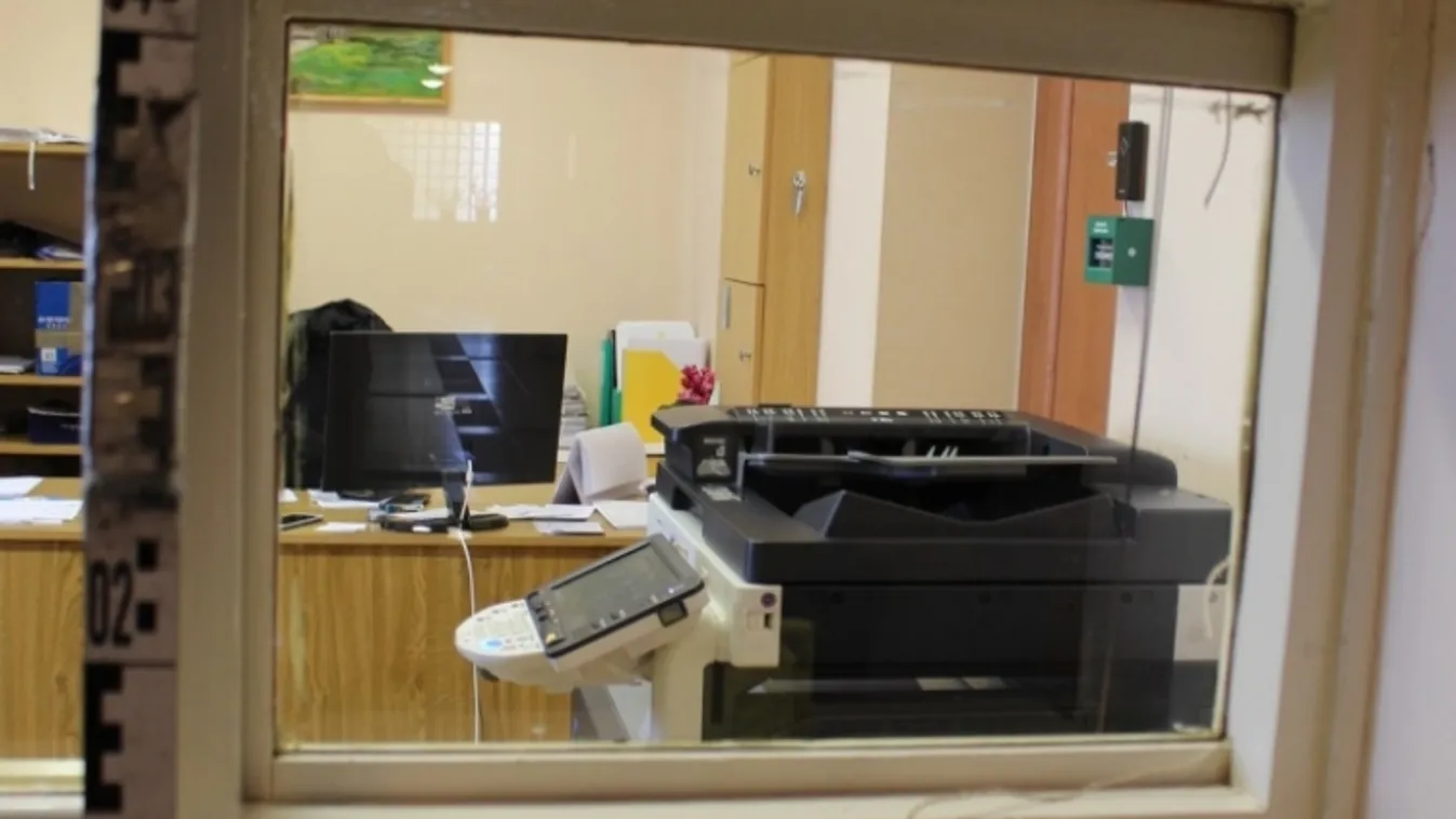 Részegen ment be a polgármesteri hivatalba, de erre ő sem számított