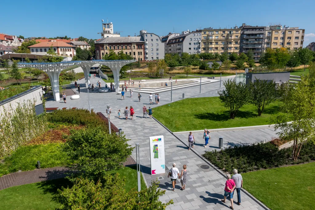 20200821_szellpark_SULY_ripost_21