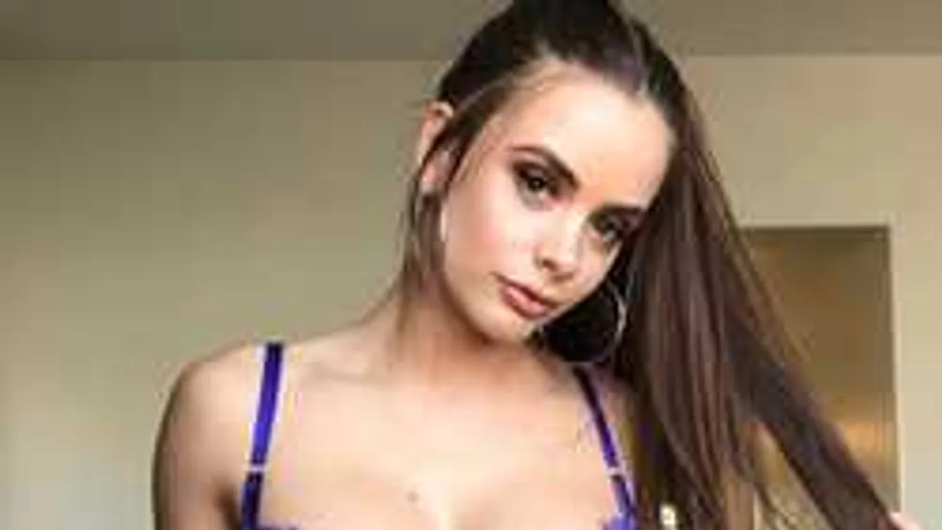 Furcsa dolgot csinált mellbimbóival a vadóc sportolónő