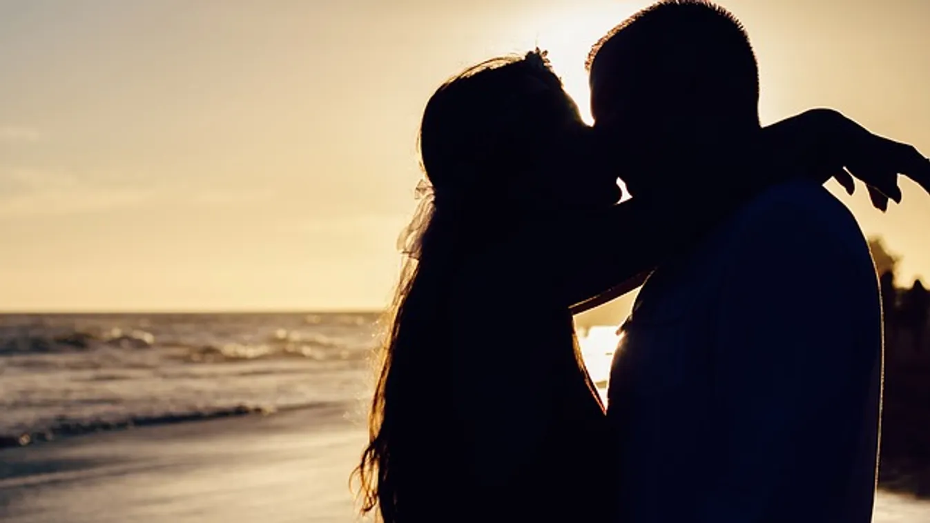 Szentiván éjszakáján robban a szerelem, mutatjuk, melyik csillagjegyhez köszönt be a boldogság