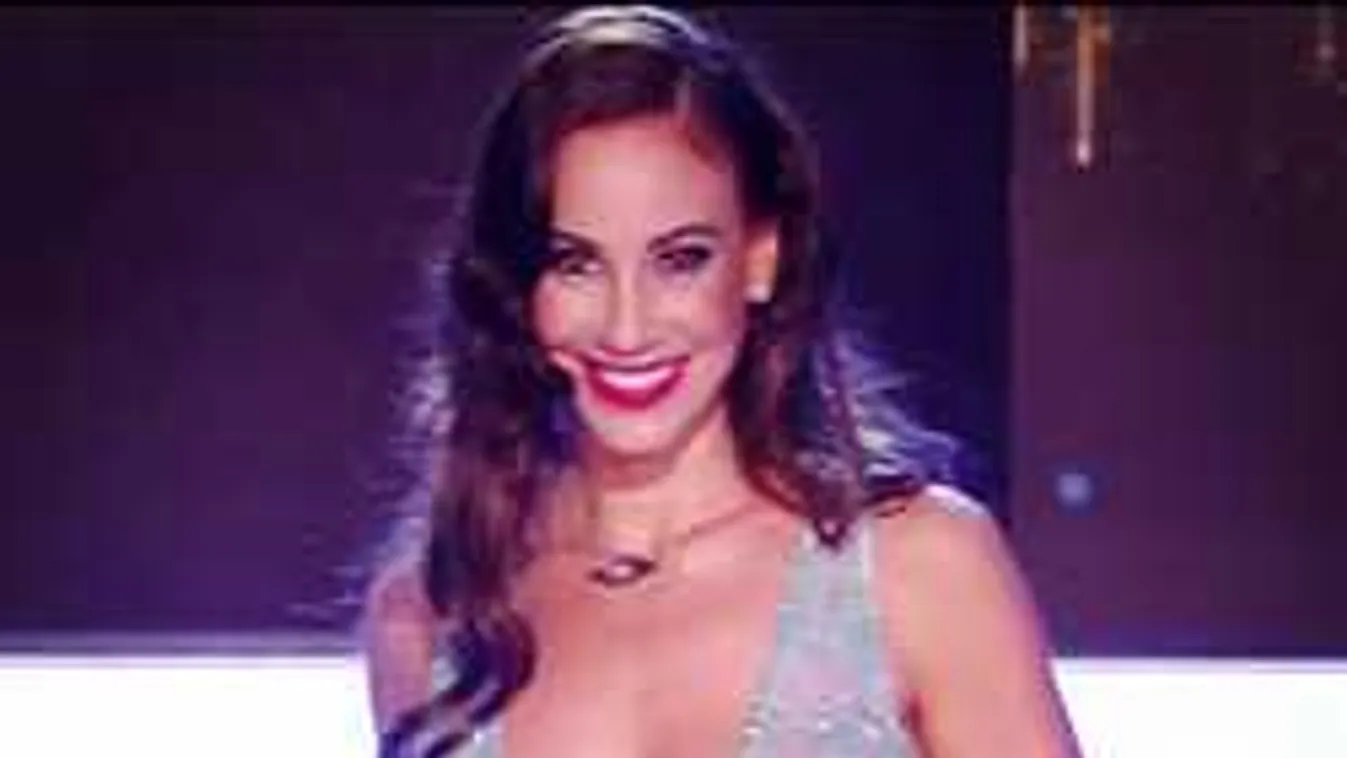 Vajna Timi merész fotóval kezdte az évet